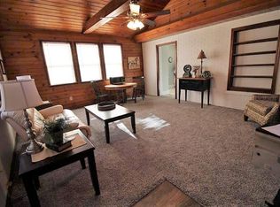 18 N Decatur St, Strasburg, PA 17579