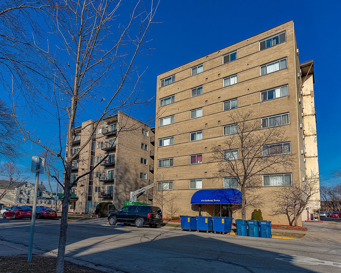 314 Lathrop Ave APT 207, Forest Park, IL 60130 | Zillow