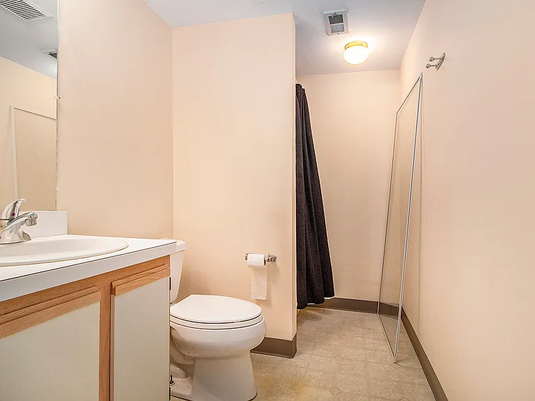 230 Lyn Anne Ct — Photo 6