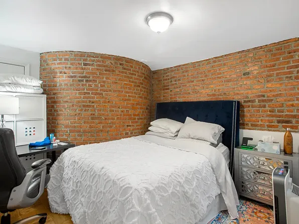 350 East 62nd Street image 5 of 9