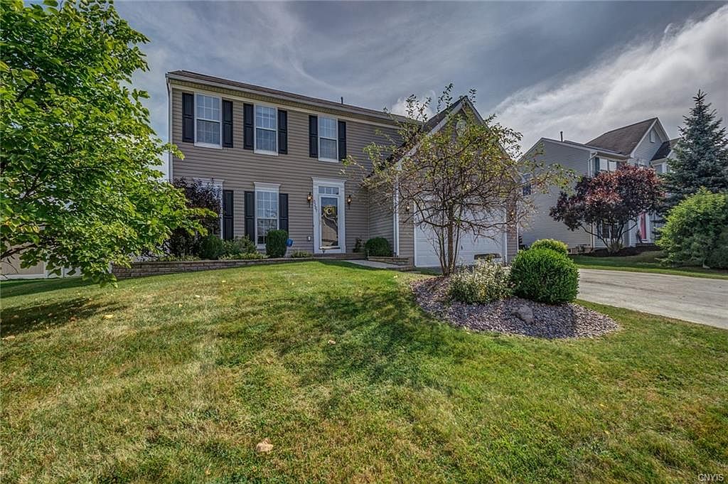 5207 Harriet Fisher Dr, Clay, NY 13041 Zillow