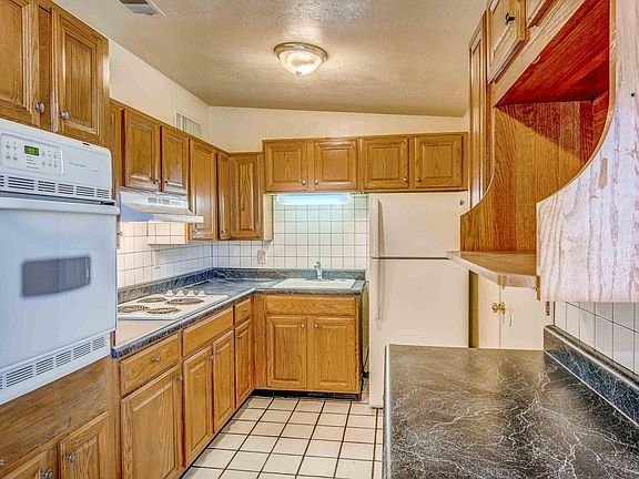 ZEsI_tleRAa8jYiiQknISA