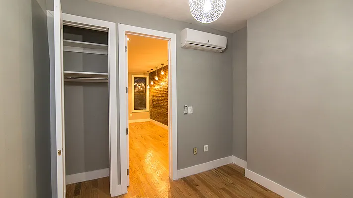 Rented by Nooklyn NYC LLC | media 9