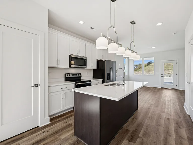 100 Stella Dr #100 — Photo 18