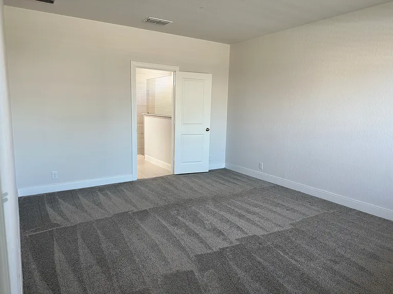 9603 Van Horn — Photo 6