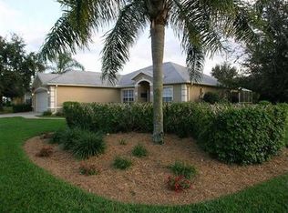 1527 Vintage Ln, Naples, FL 34104