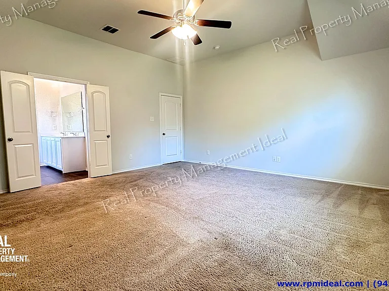 3977 Winding Hollow Dr — Photo 13