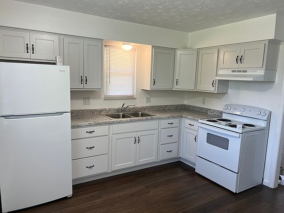 2nd image of 4454 N Zoeller Ave #4454
