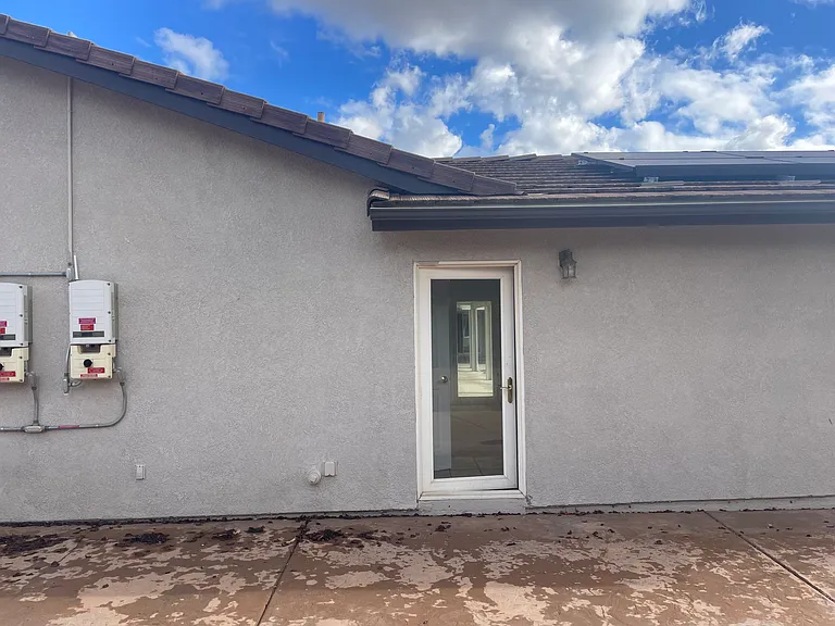 21285 Shoemaker Ln — Photo 6