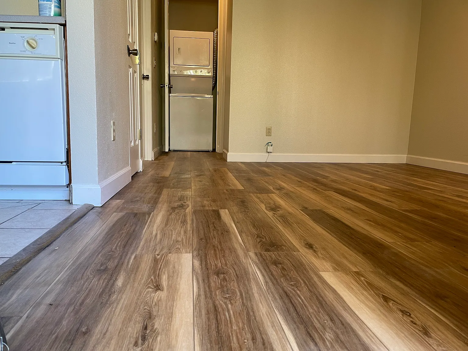 1 bed, 500 sqft, $2,140 — Photo 4