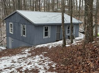 100 Fieldside Dr, Nancy, KY 42544