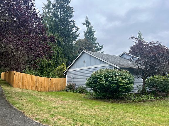 2nd image of 2505 115th Ave SE
