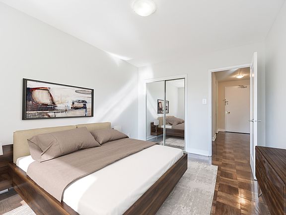 5th image of 70 Heath St W #307
