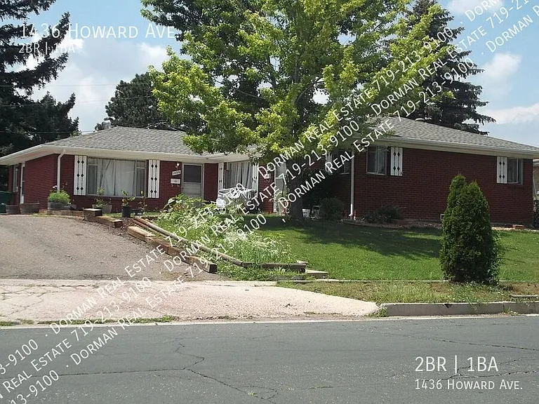 1436 Howard Ave — Photo 1