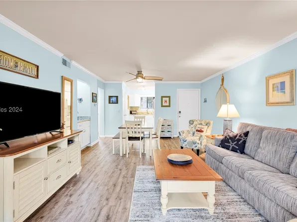 45 Folly Field Rd APT 30E, Hilton Head Island, SC 29928