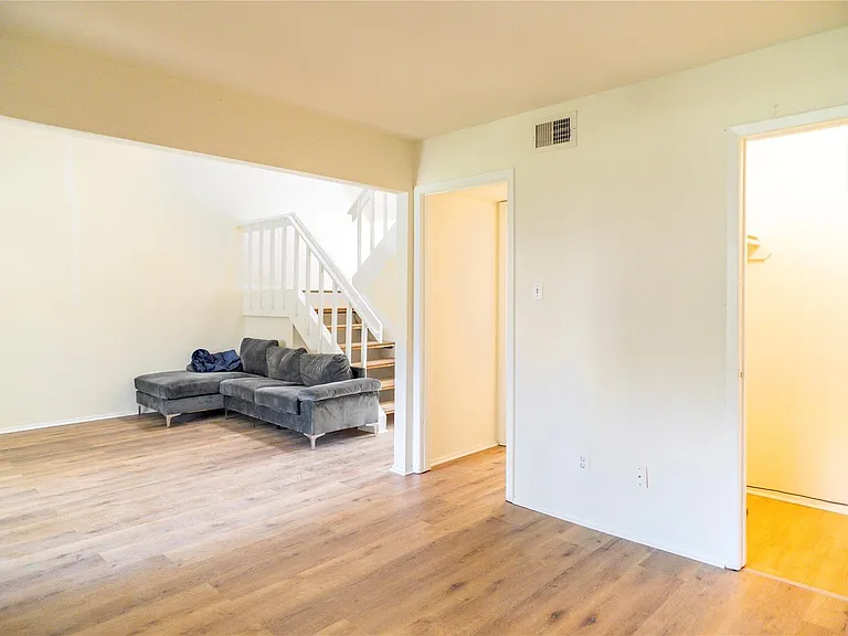 11609 Village Place Dr #175 — Photo 27