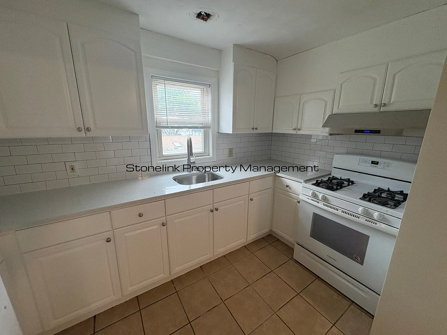 30-34 Baker Street — Photo 1