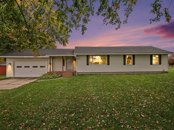 14054 48th Ave, Coopersville, MI 49404