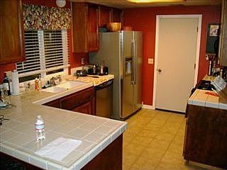 3rd image of 9419 Ivydale Cir