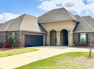 4749 Trial Dr, Addis, LA 70710