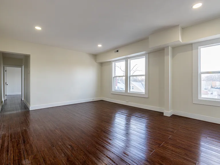 716 College Ave #1 — Photo 17