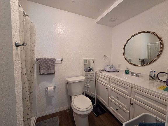 5th image of 6521 Lamprey Ln
