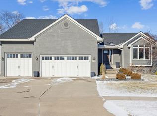 426 NE 16th St, Ankeny, IA 50021