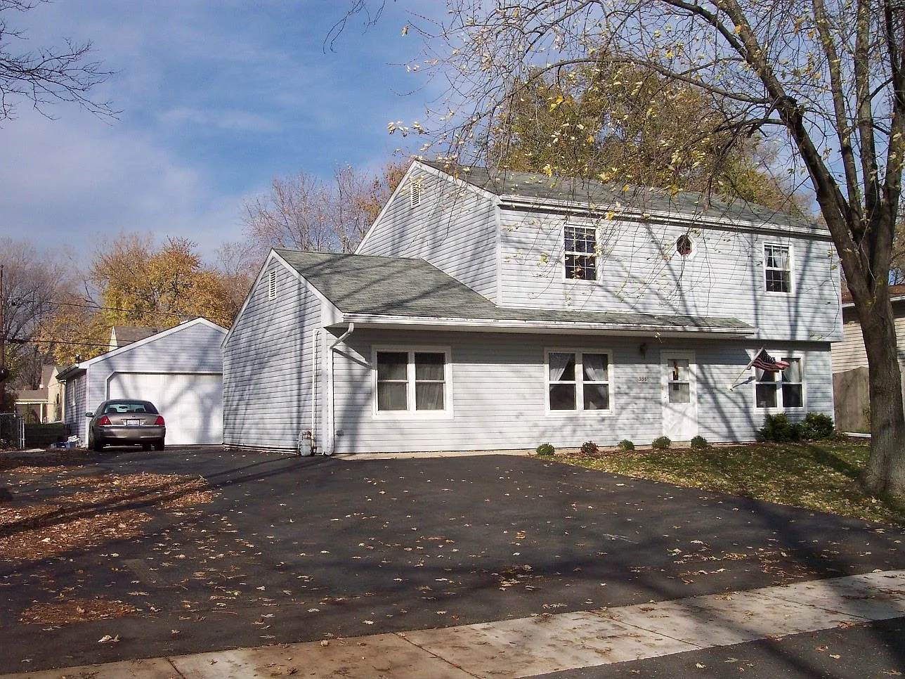 538 Spruce Rd photo 1