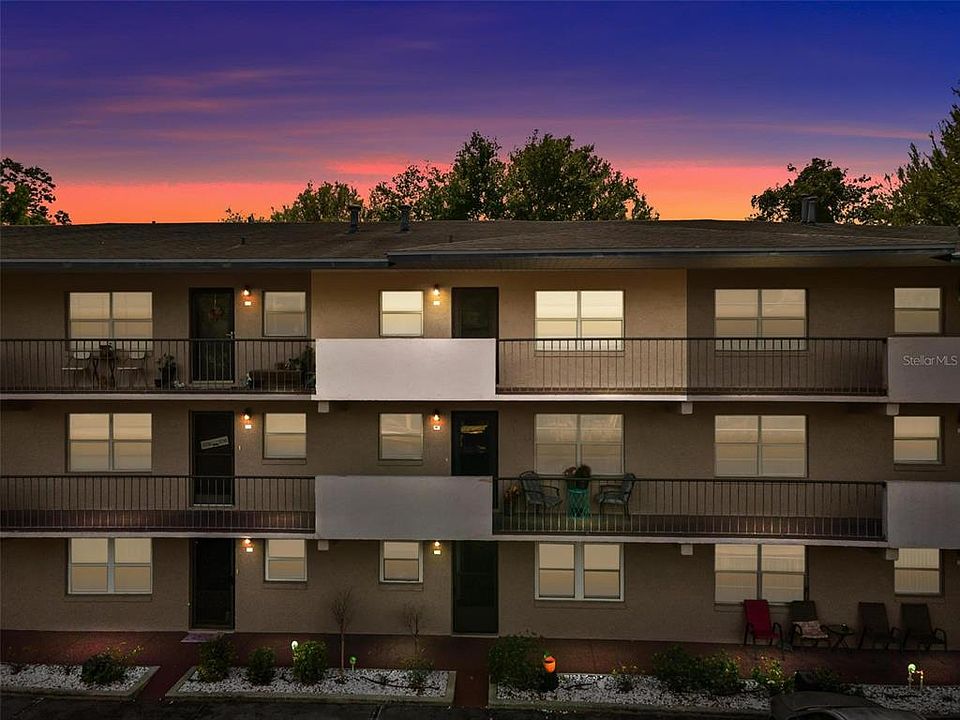 1st image of 150 EL DORADO #309