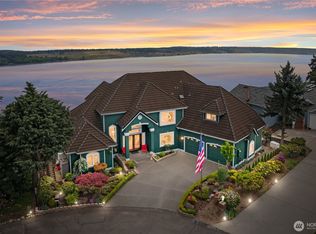 1551 13th Ct, Fox Island, WA 98333