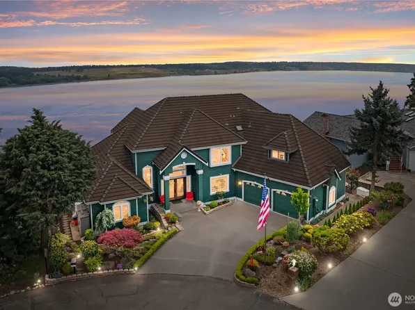 1551 13th Court, Fox Island, WA 98333