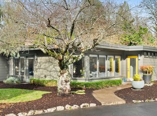 8407 SW Jamieson Rd, Portland, OR 97225