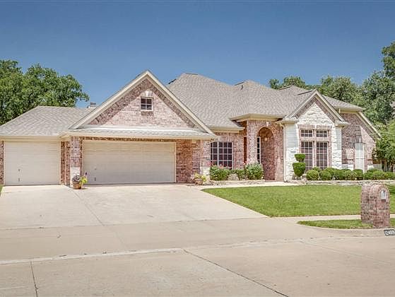 1st image of 12409 Maplewood Dr