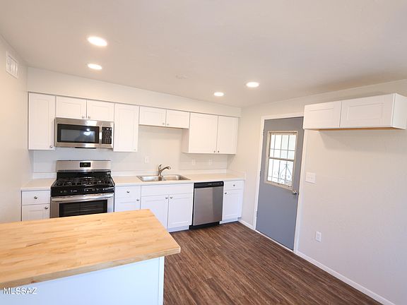 2nd image of 6543 S Burcham Ave