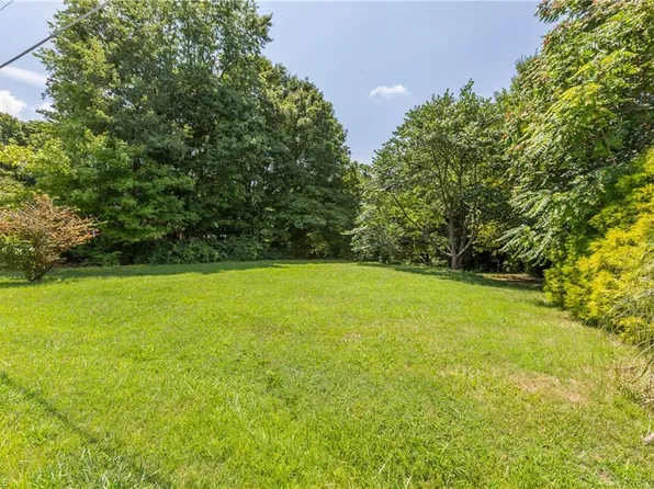 0 W Main St, Pilot Mountain, NC 27041