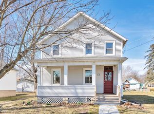 714 Gould St, Beecher, IL 60401