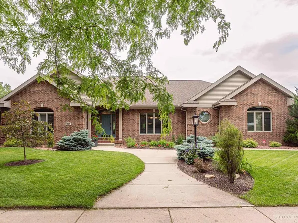 801 Stagecoach Trail, Madison, WI 53717