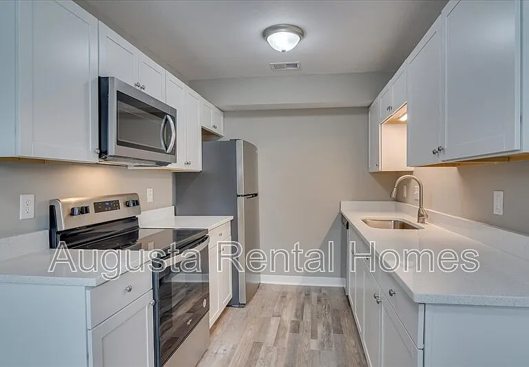 154 Conifer Dr — Photo 9