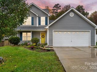 2807 Brittni Dayle Dr, Charlotte, NC 28214