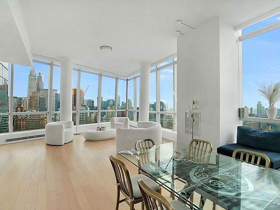 4th image of 400 Park Ave S Unit Ph-1