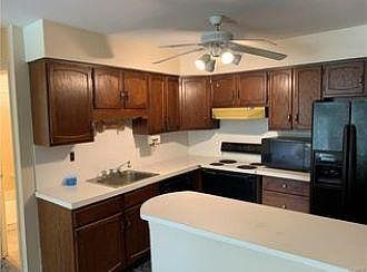3rd image of 31 Sierra Vista Ln