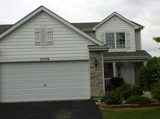 21335 Carlton St, Crest Hill, IL 60403