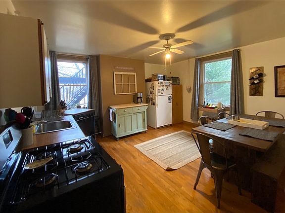 3rd image of 314 Lincoln Ave
