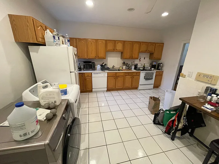 24 Dean Rd #2 — Photo 8