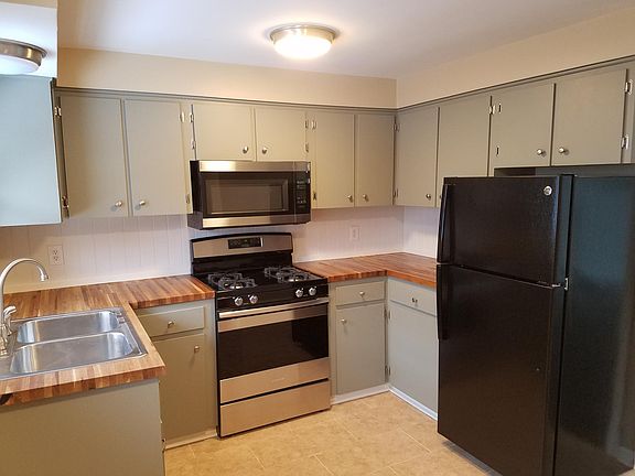 5th image of 408 Stolp Ave