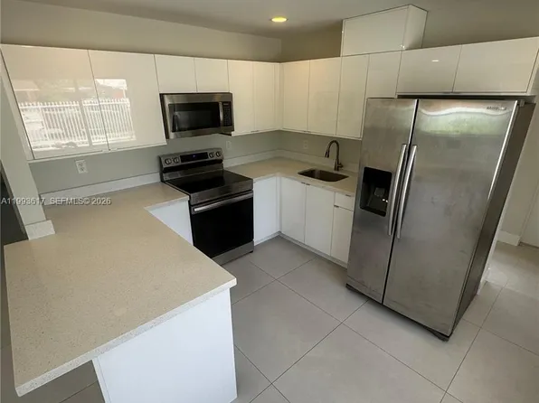 850 NW 109th St #850, Miami, FL 33168