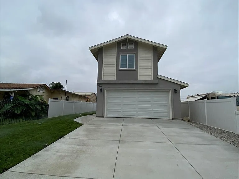 26079 Juanita St #26079 — Photo 1