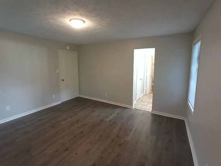 55 Clement Dr — Photo 9
