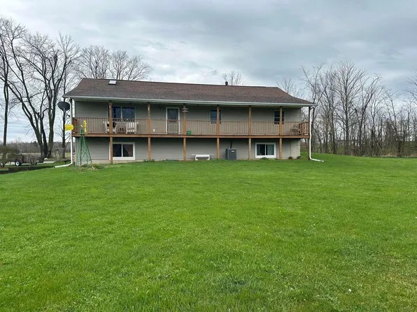 66915 County Road 681, Hartford, MI 49057