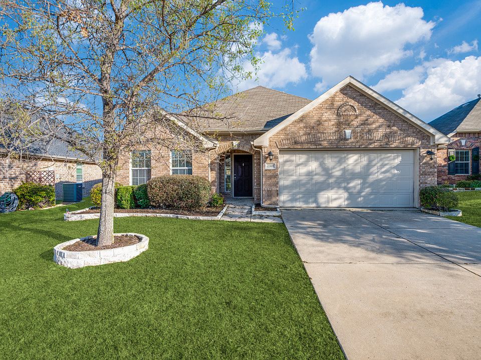 1st image of 2309 Castle Creek Dr